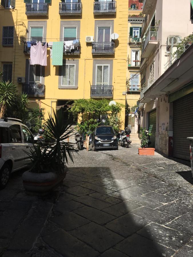 Residenza Chiaia Bed & Breakfast