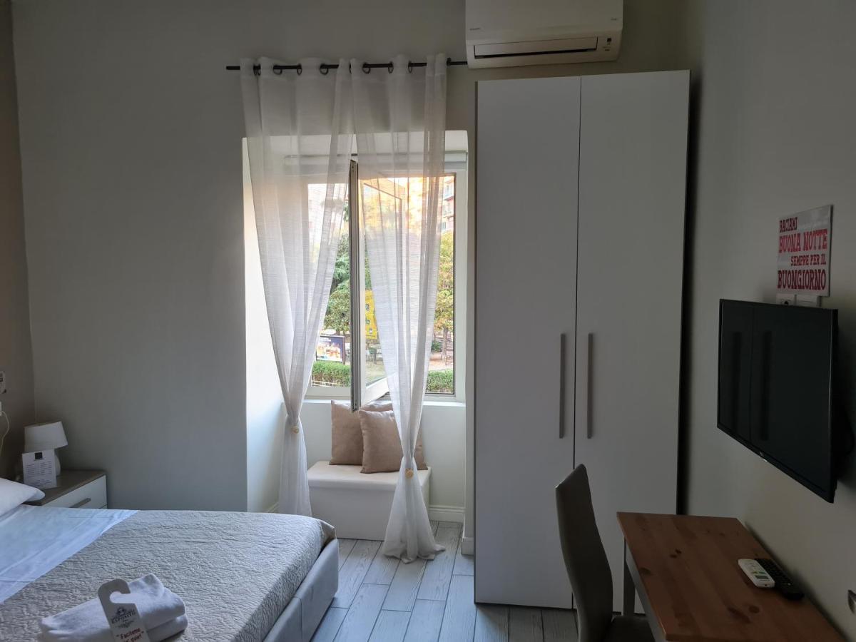Guest house Esposito Plaza- & Naples