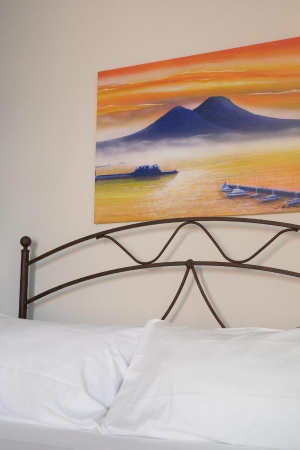 Bed & Breakfast Effe Naples