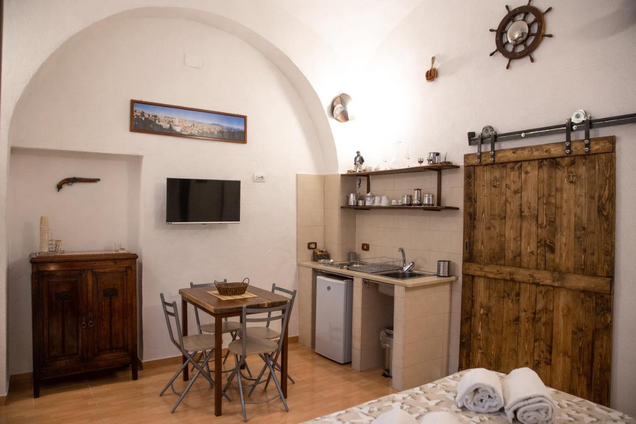 Apartment La Tana Dei Pirati
