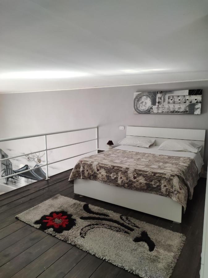 La Torretta Chiaia Bed & Breakfast