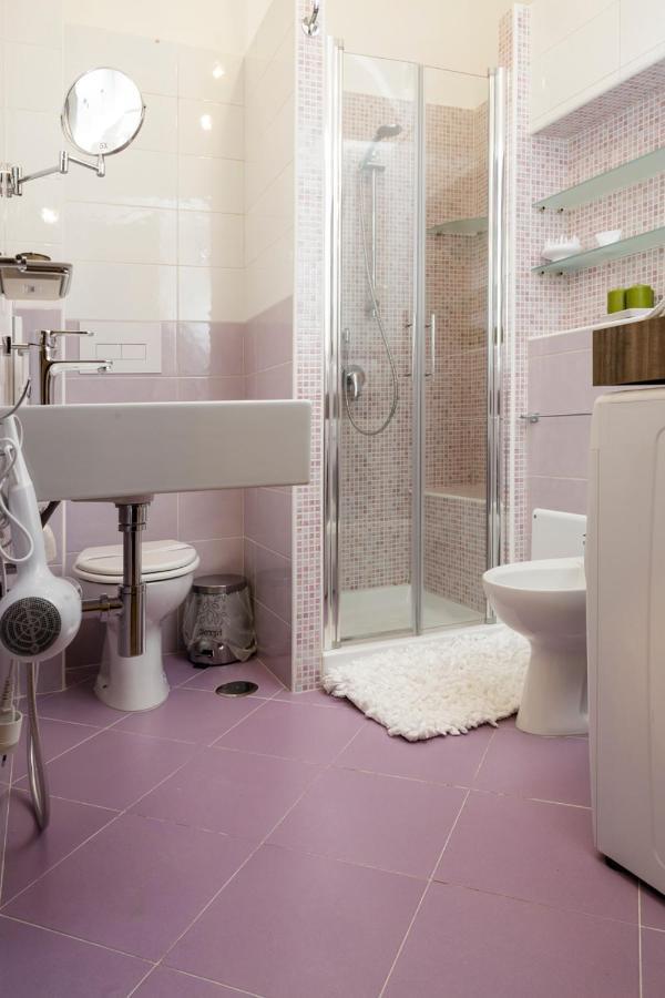 Vicky's Luxury Apartment