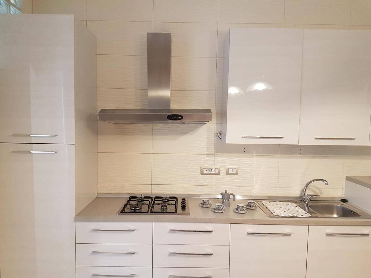 Casa Vacanza Dinastia Borbone - Centro Storico Apartment
