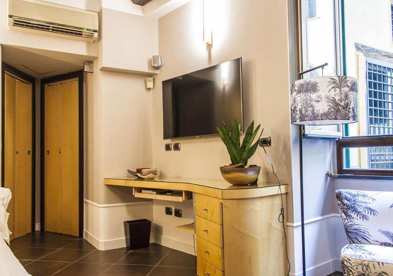 Relais Santa Chiara Apartment