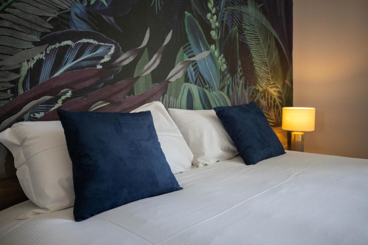 L'elegant Boutique Bed & Breakfast *