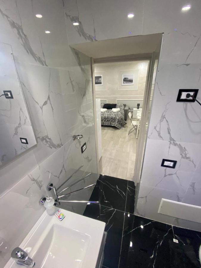 Ester Houses2 * Naples