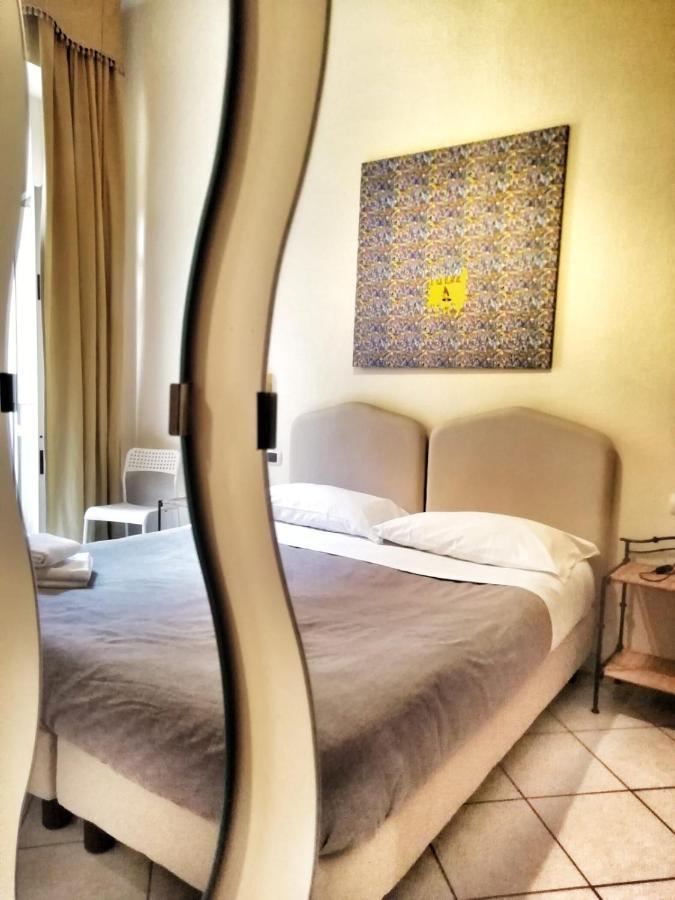 Sangregorooms * Naples