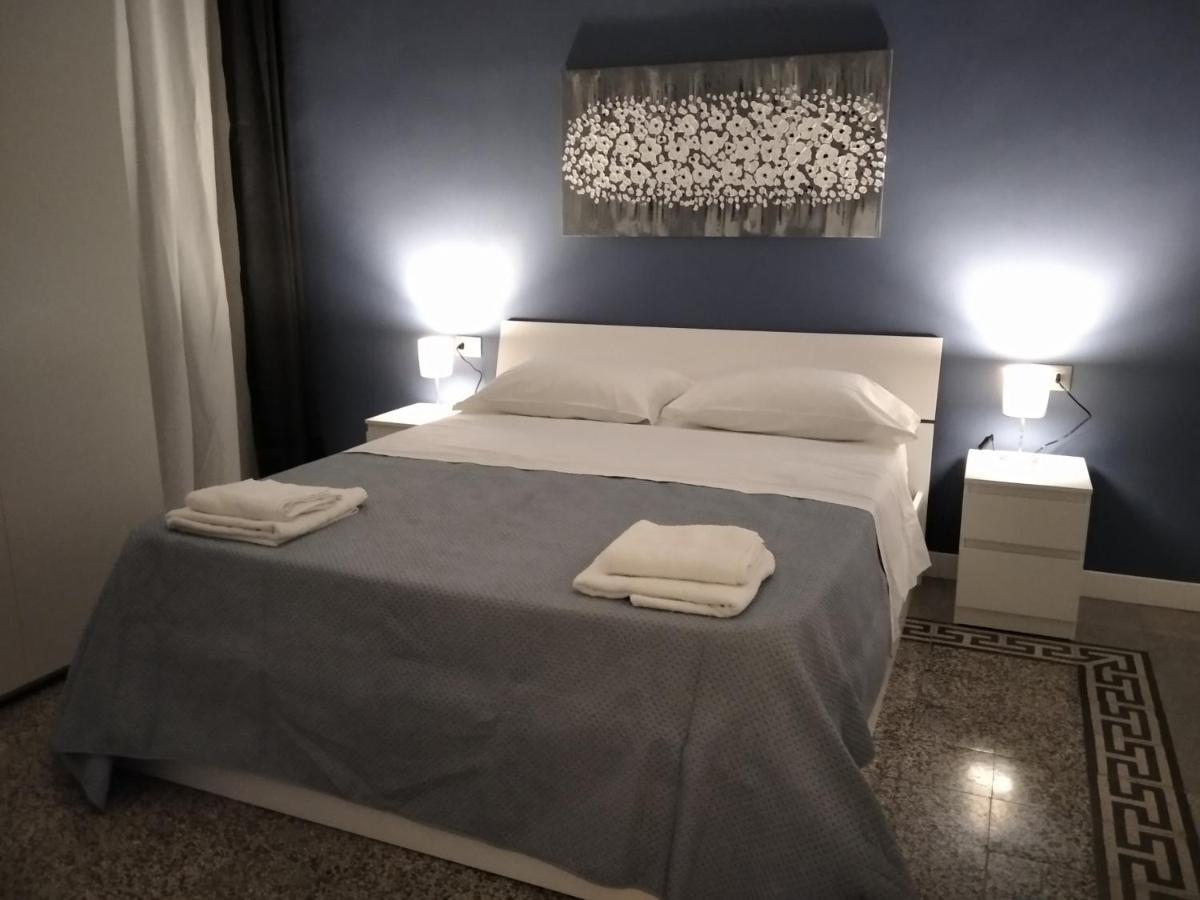 Chiarini22 *
