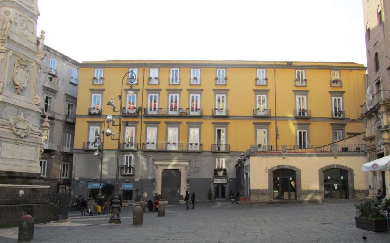 Bed & Breakfast In San Domenico Maggiore 3