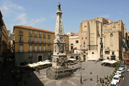 In San Domenico Maggiore 3 Bed & Breakfast *