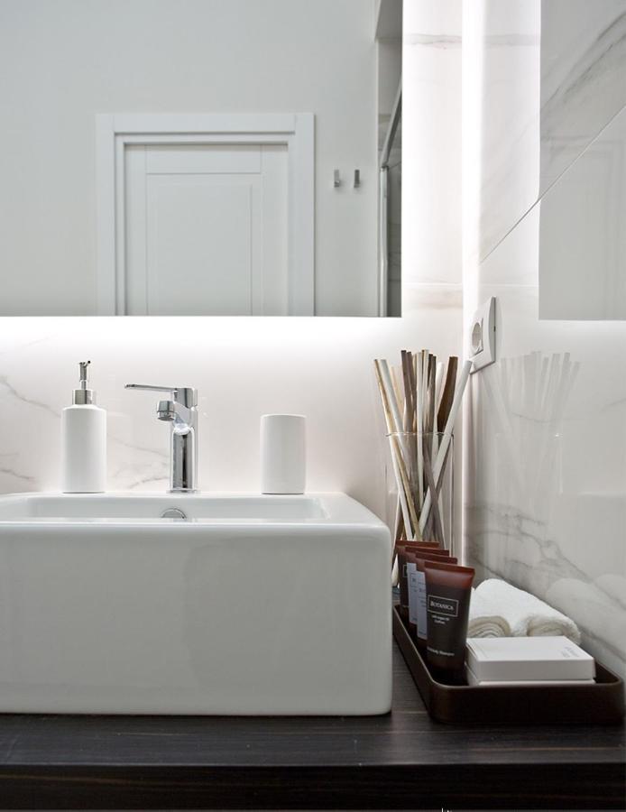 Umberto34-luxury