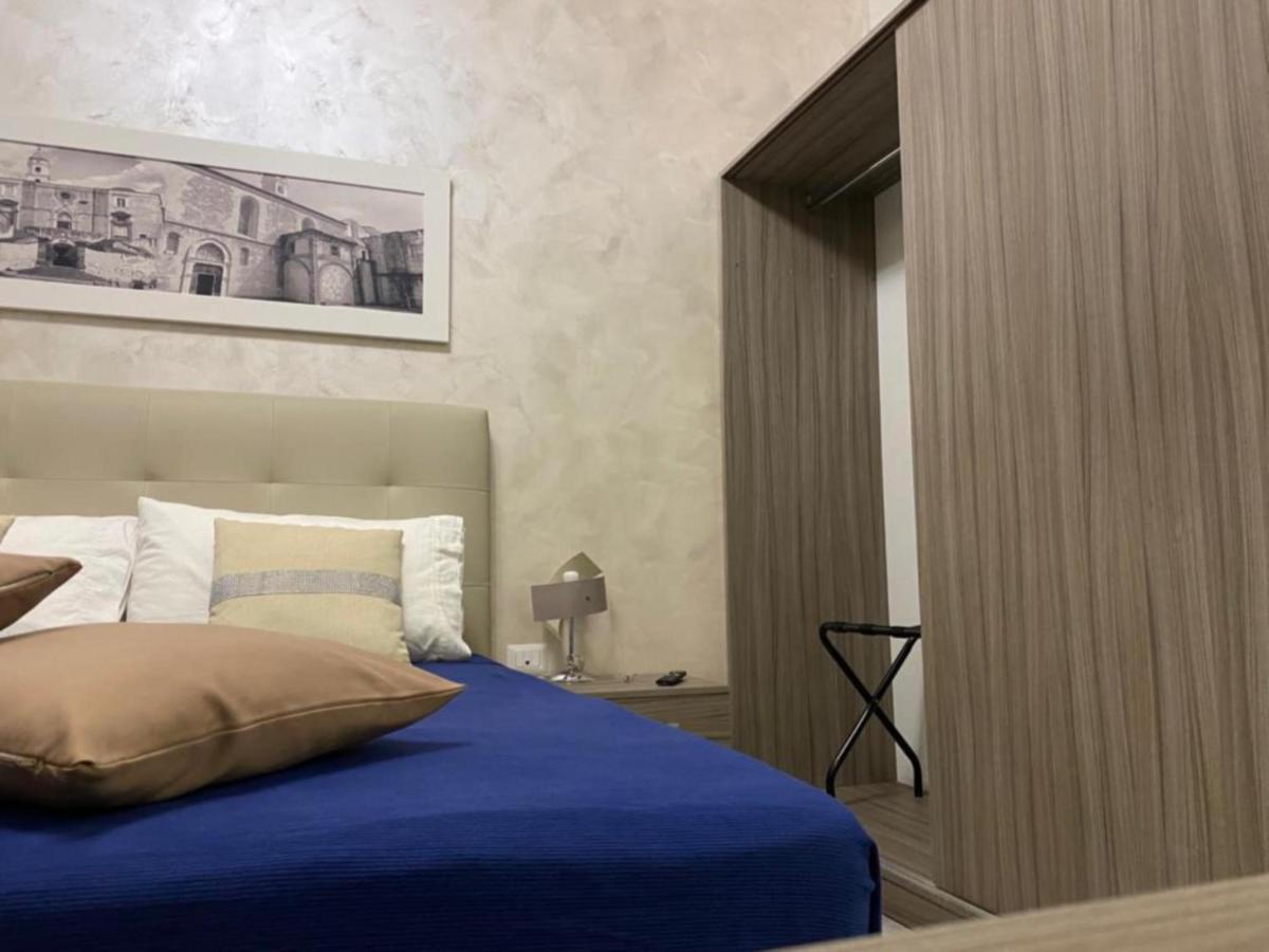 Bed & Breakfast Napolitudine Naples