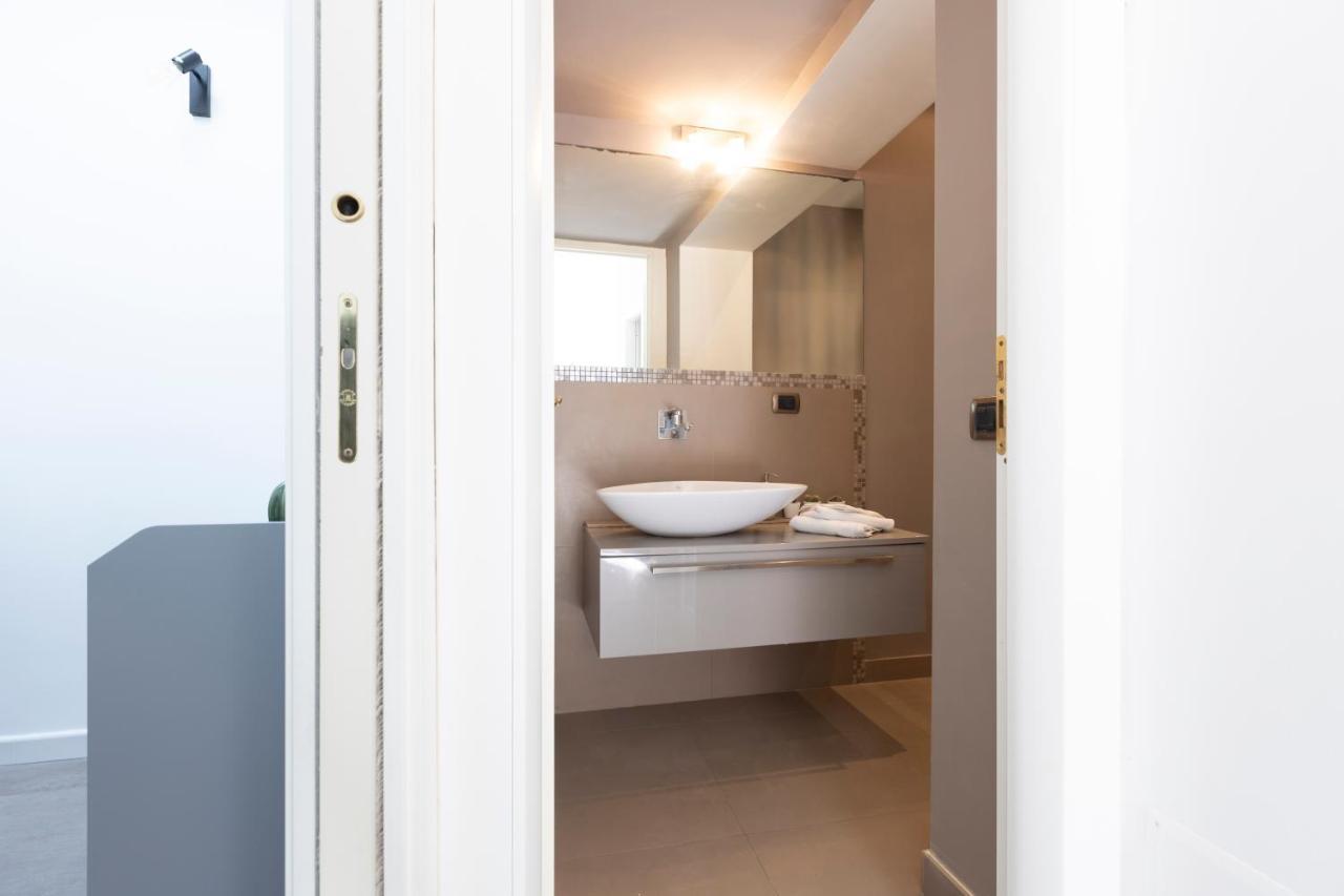 La Casa Dei Miei - Con Terrazzo In Centro Apartment Naples