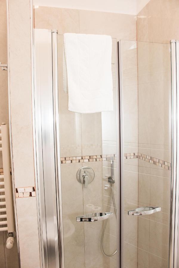 Barbaja In Street Toledo 205 Bed & Breakfast *