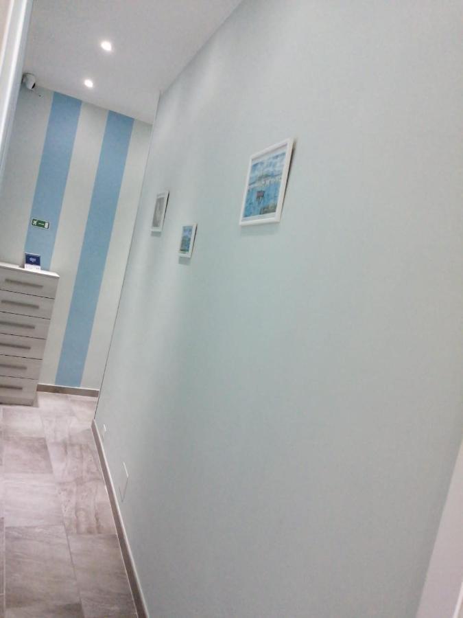 Bed & Breakfast 2 Passi A Naples