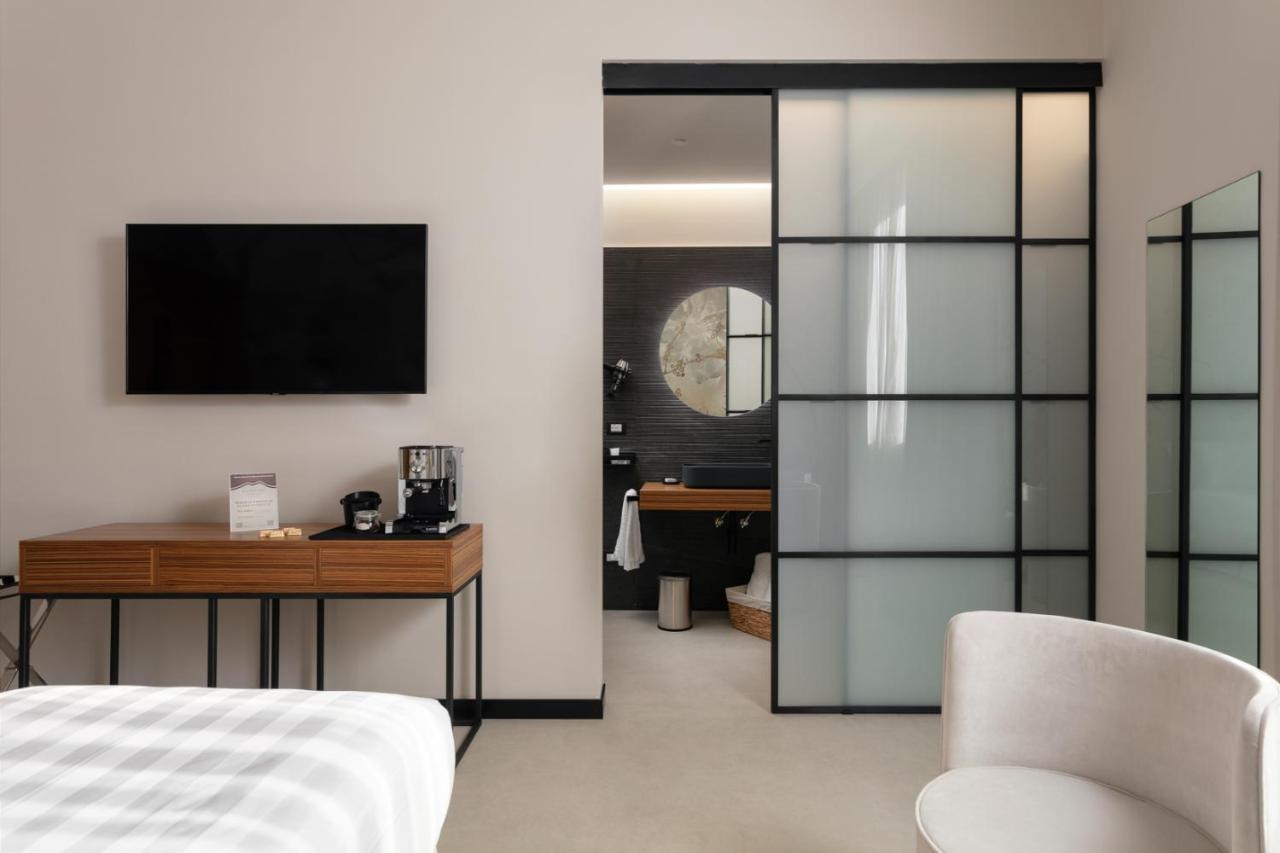 Poerio 25 Boutique Hotel *
