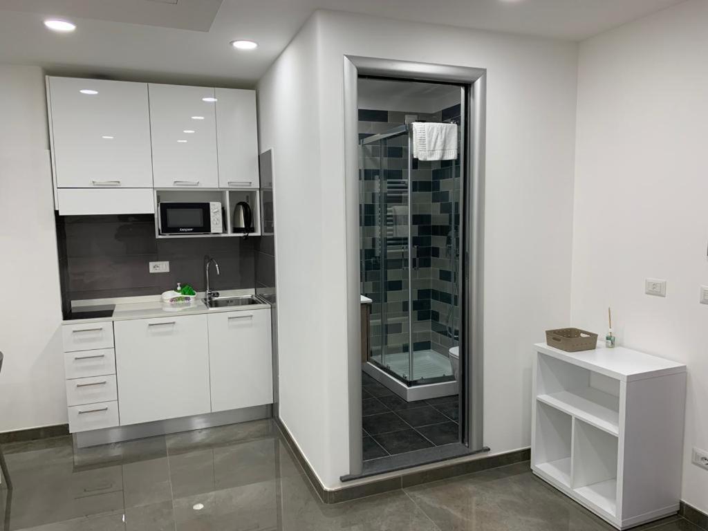 Apartment Mondo Suites Apartments