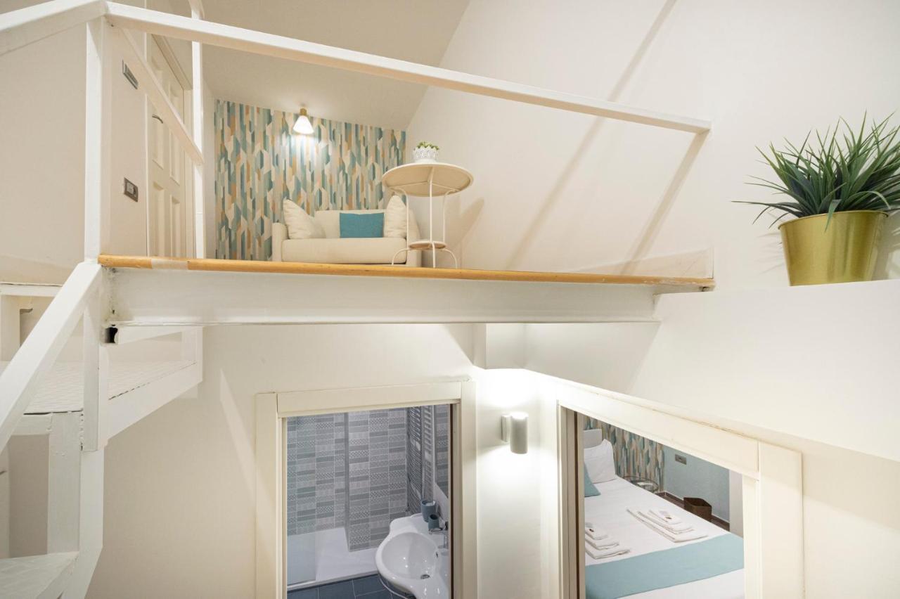 Bed & Breakfast Domusvelata Naples