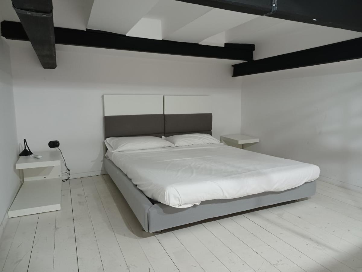 Ponte Di Chiaia Guest house *