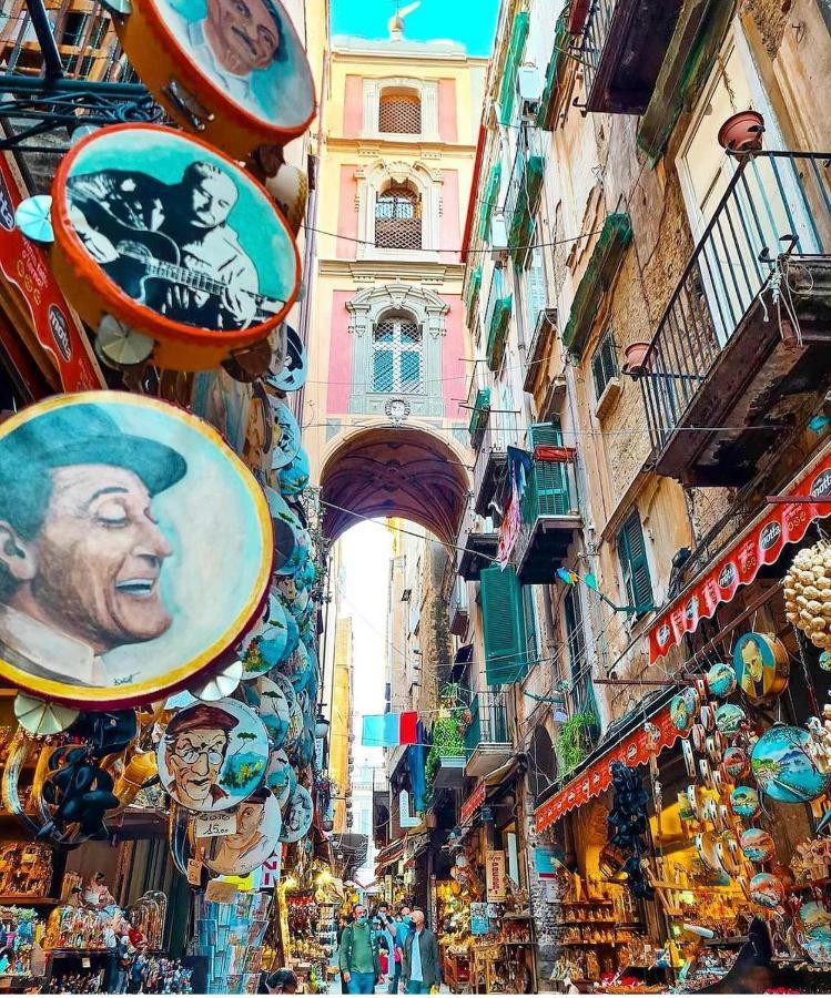 Pulcinella * Naples