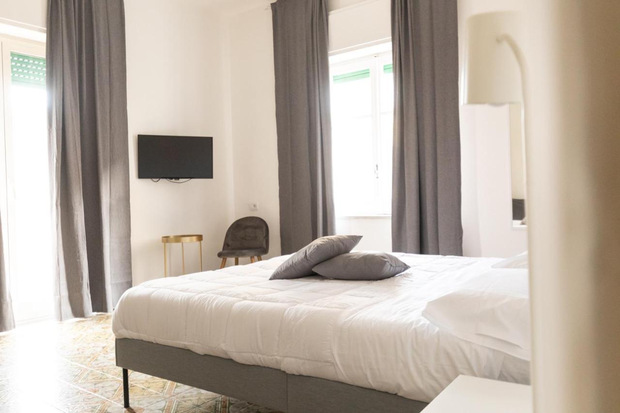 Nella's Carlo Iii Apartment Naples