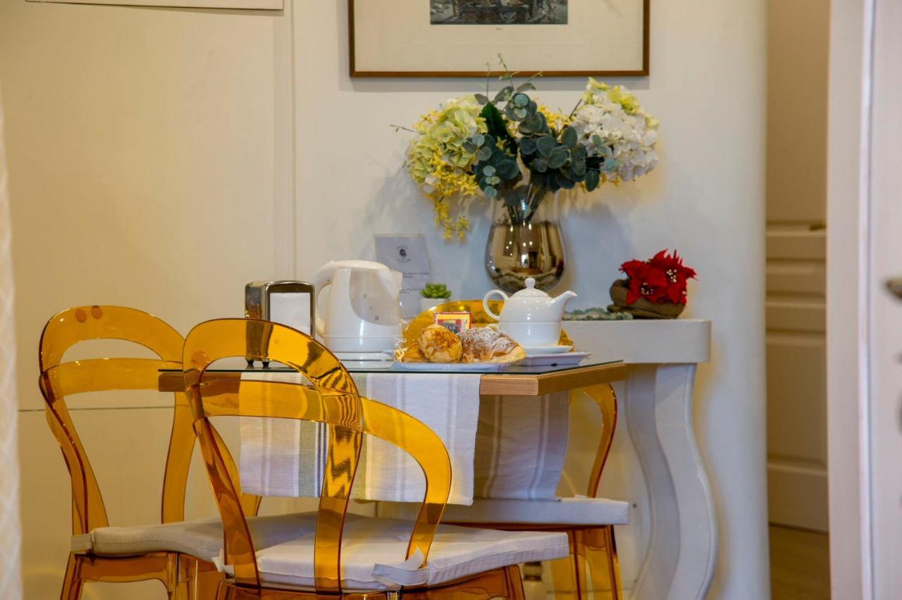 Bed & Breakfast Residenza Via Dei Mille 5*