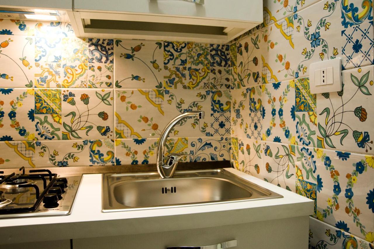 Mincasa Nel Cuore Di Apartment Naples