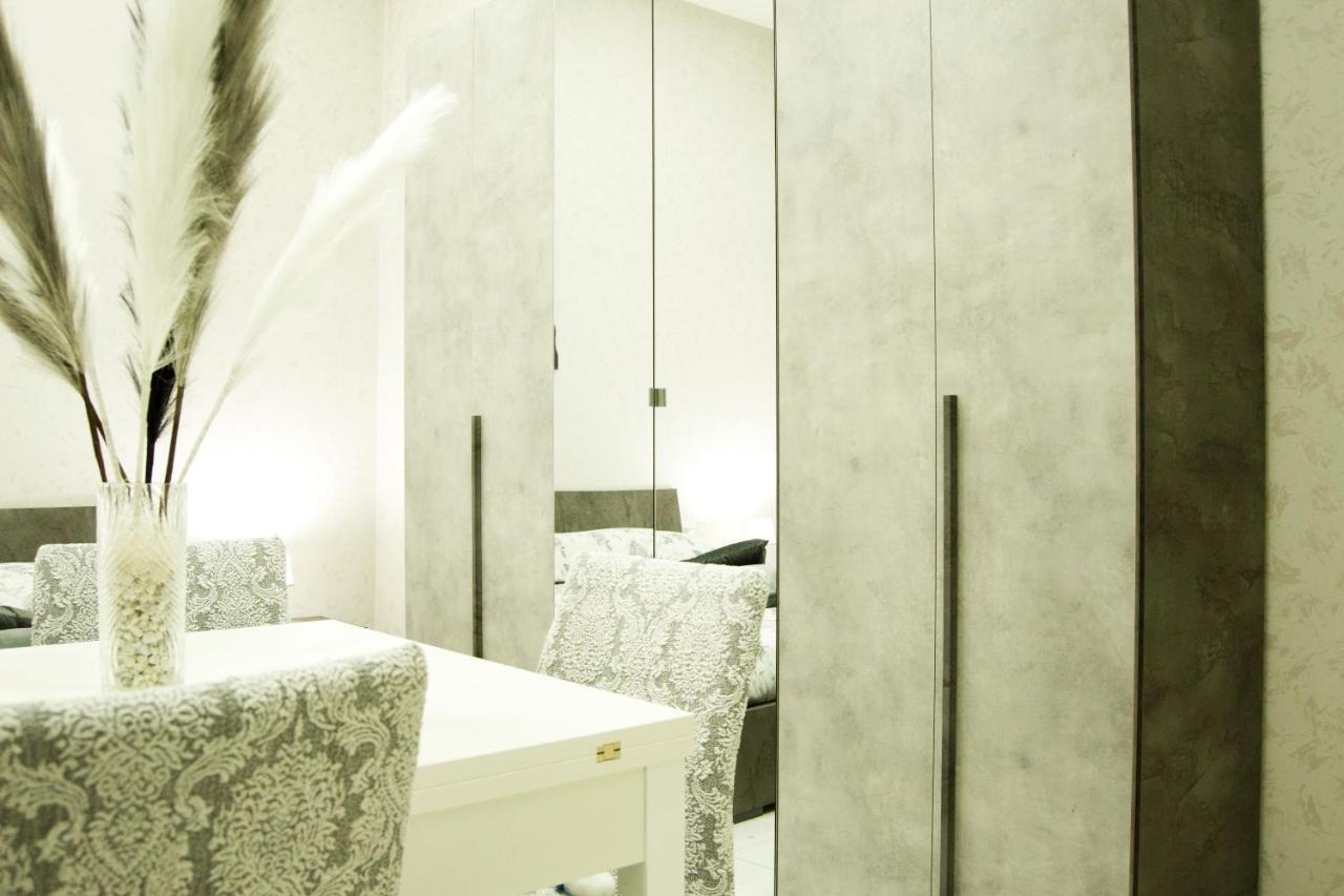 Apartment Mincasa Nel Cuore Di Naples
