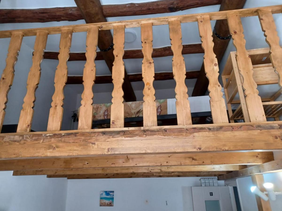 Ponte Di Chiaia Guest house Naples
