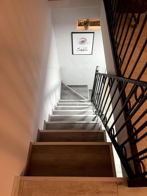 White House Spacca Apartment *