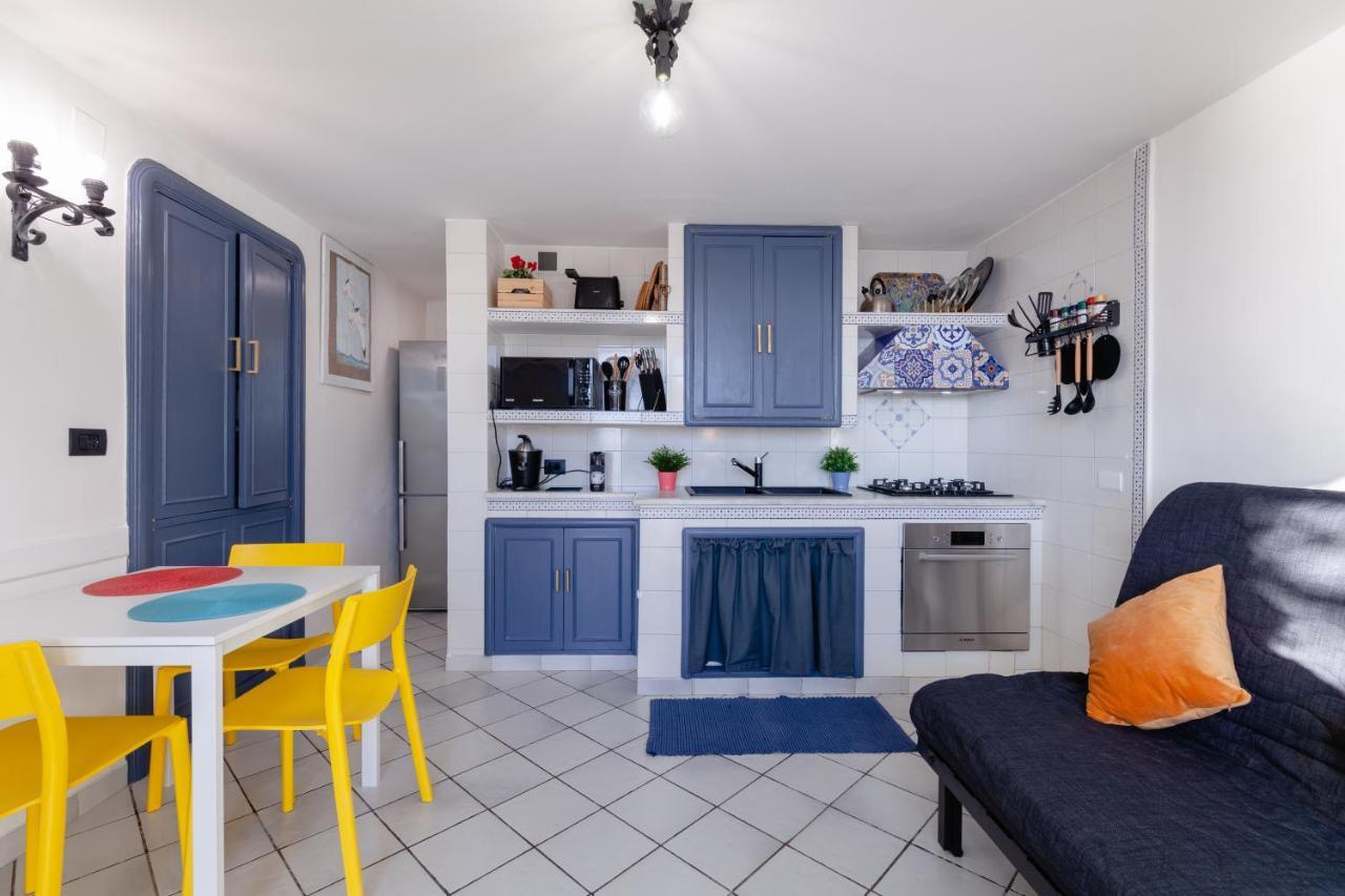 Apartment Casa Rosa - Sea View & Terrace Naples