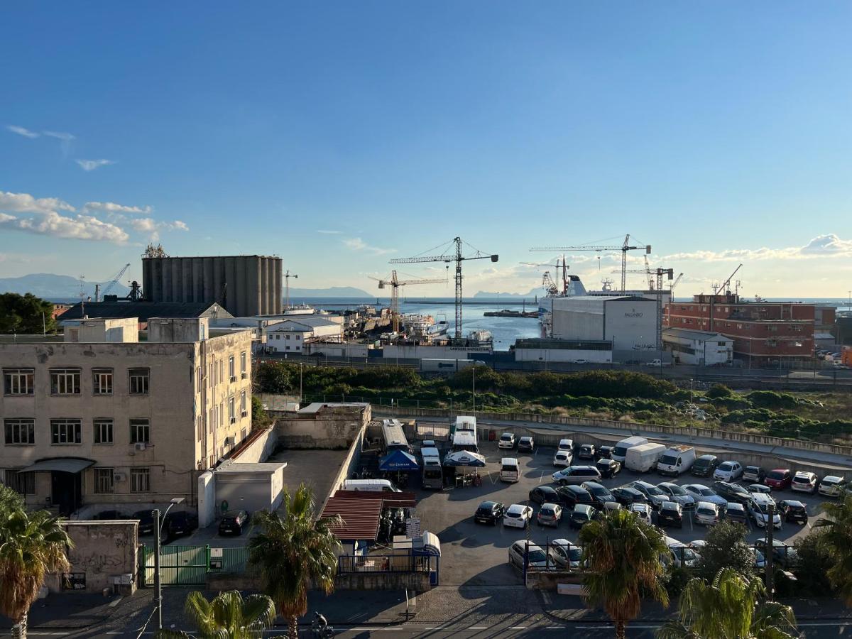 Urban Jungle Naples