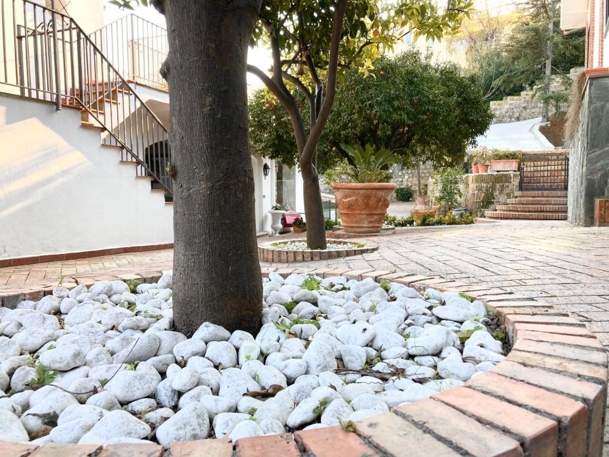 Bed & Breakfast Le Stanze Di Sissi - Luxury Naples