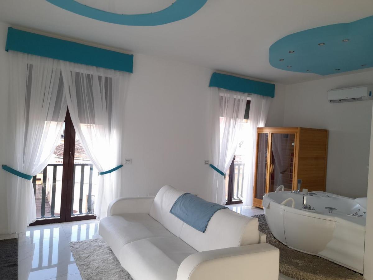Guest house Mayfair Lifestyle By Babylon Naples