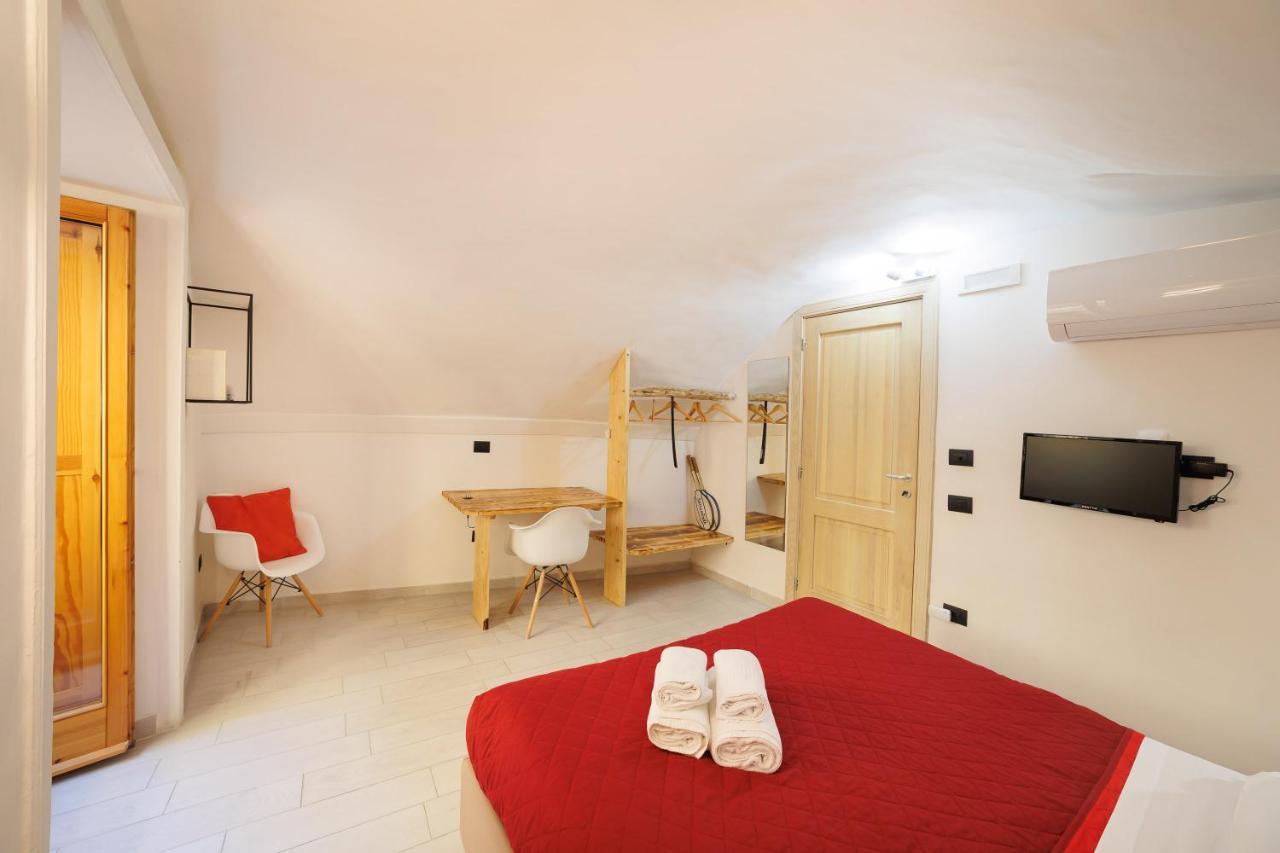 Legno By Houseinnaples Apartment Naples