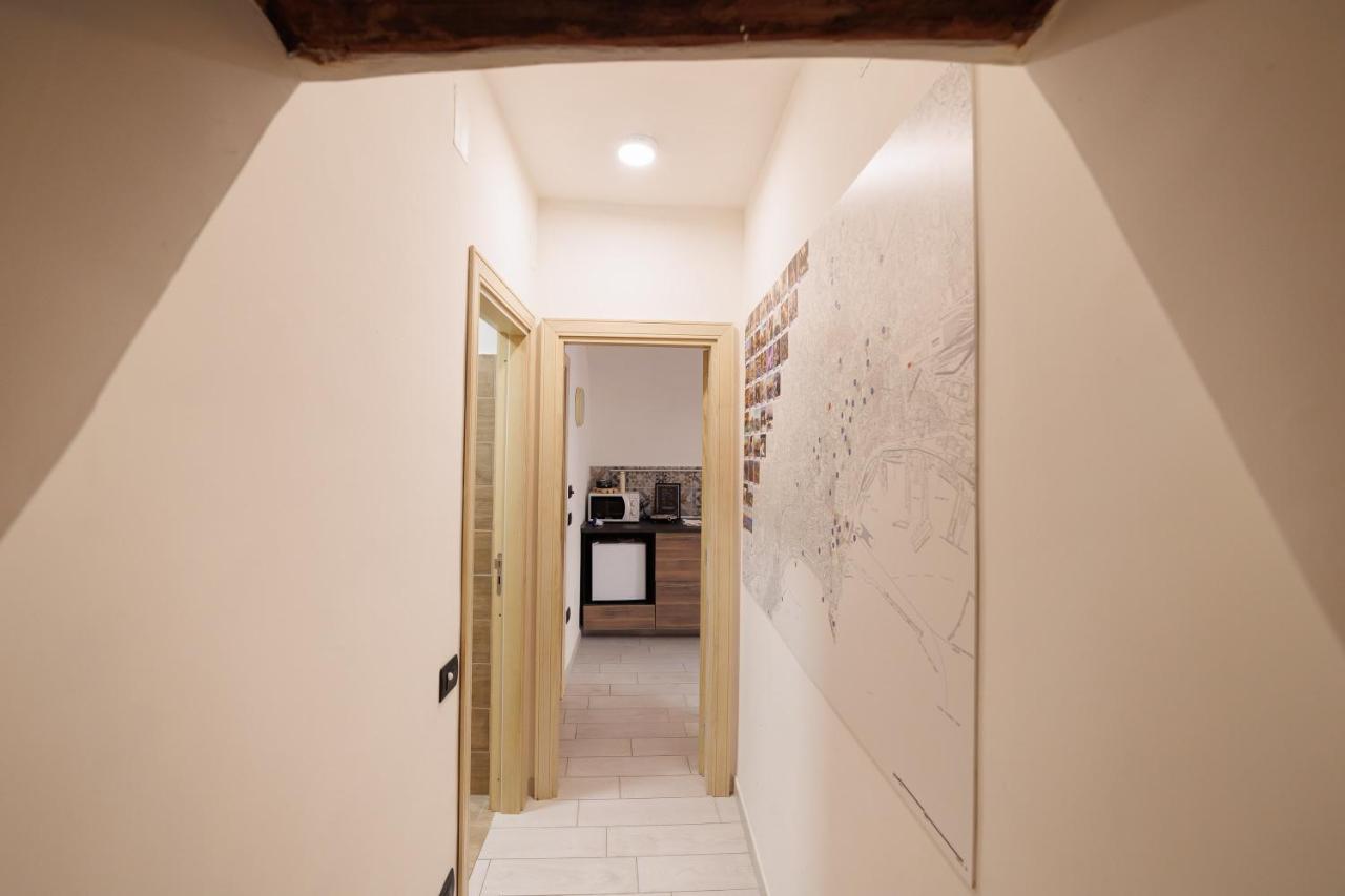 Legno By Houseinnaples * Naples