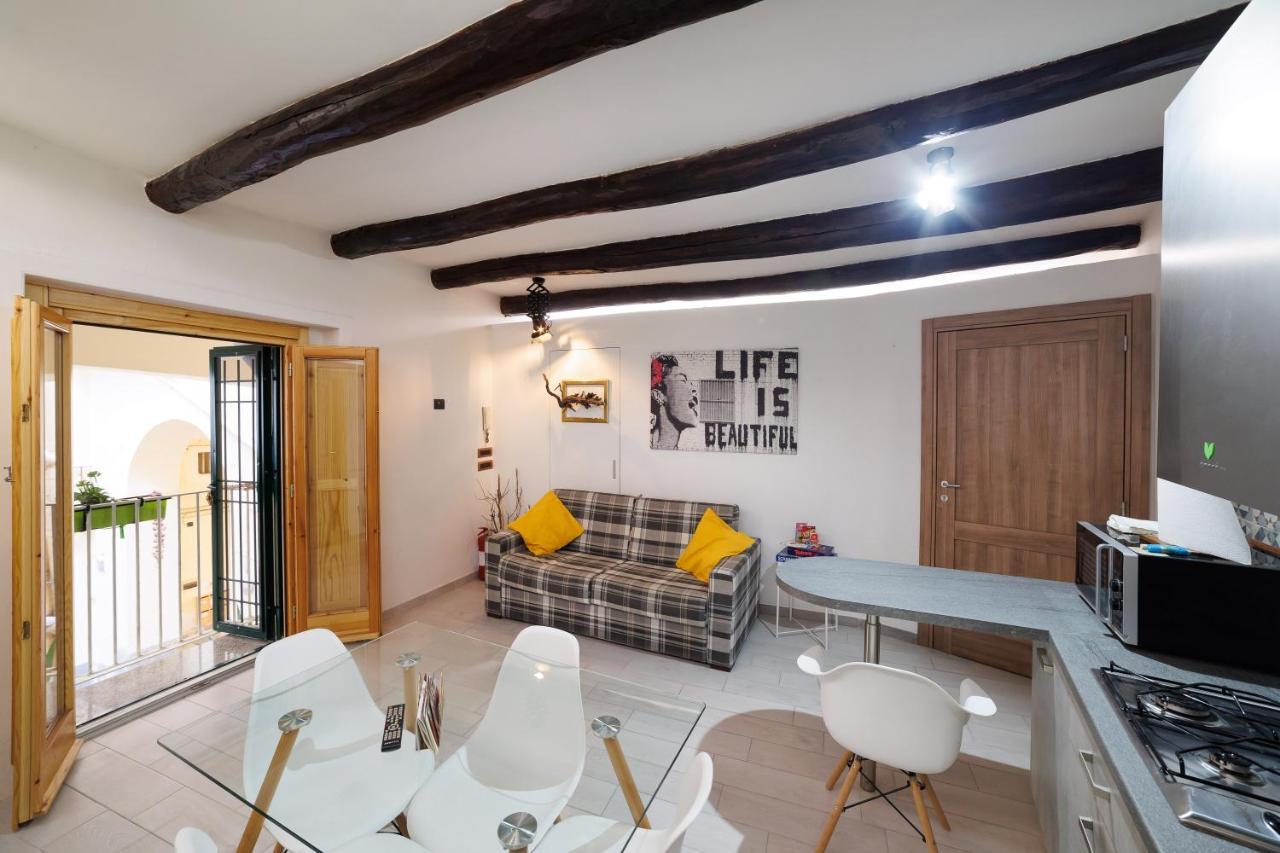 Legno By Houseinnaples Apartment Naples