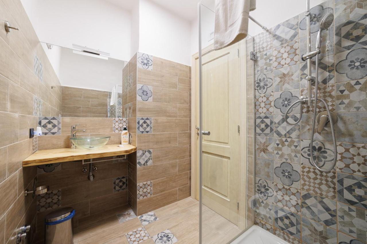 Legno By Houseinnaples Apartment Naples