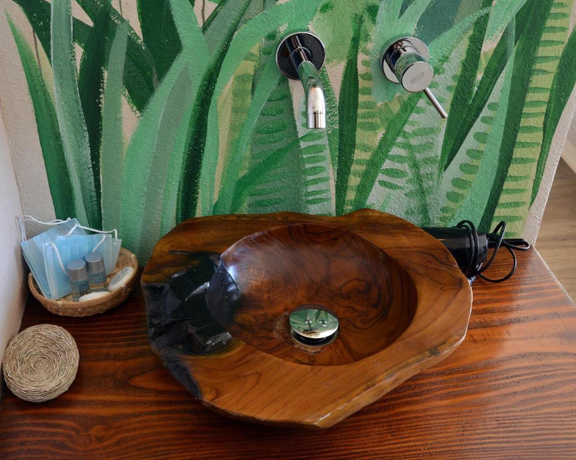 Urban Jungle Bed & Breakfast
