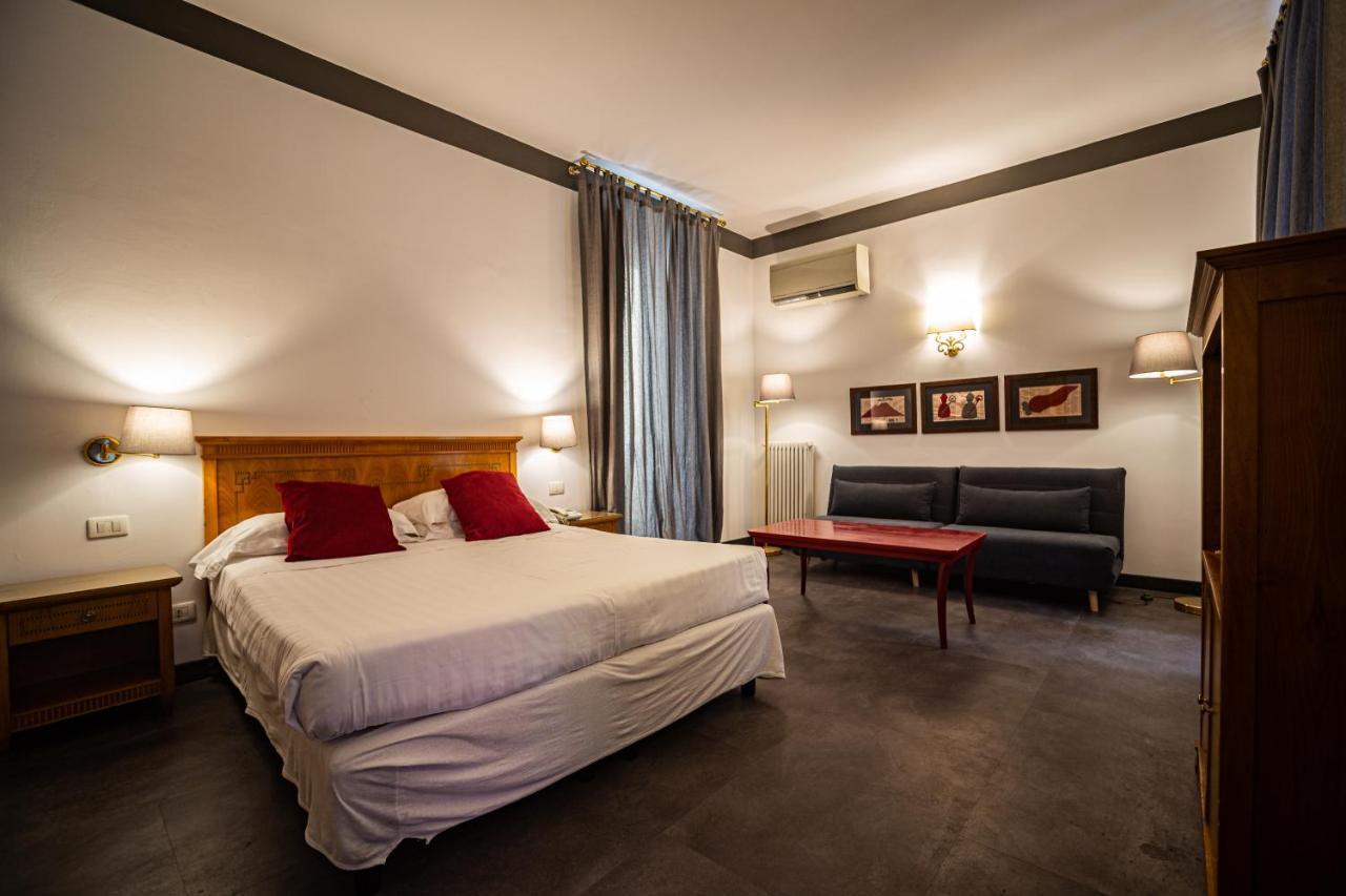 Del Real Orto Botanico 4* Naples