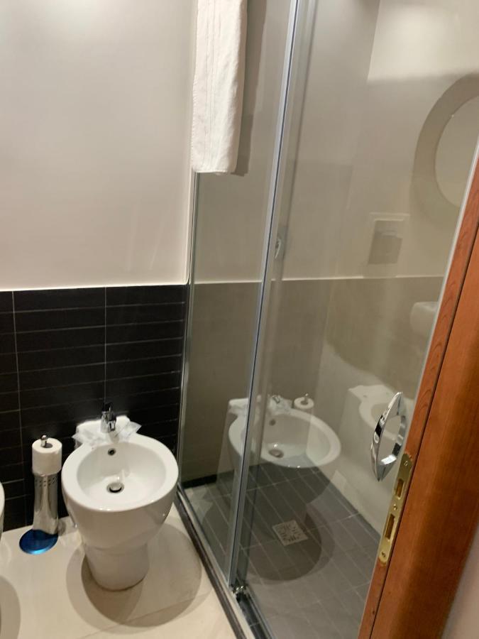 Bed & Breakfast Royal Red Naples
