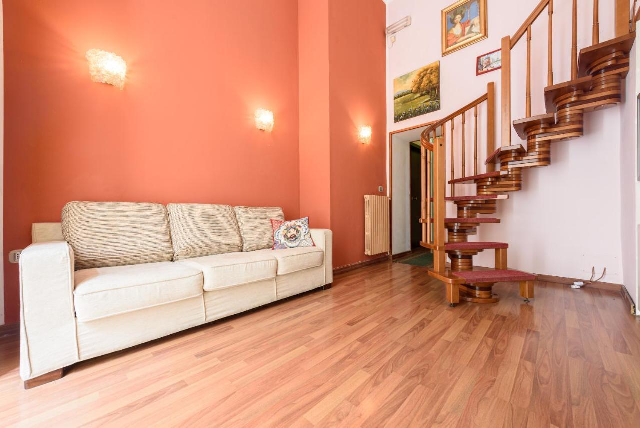 Apartment Via Melisurgo 23 Naples