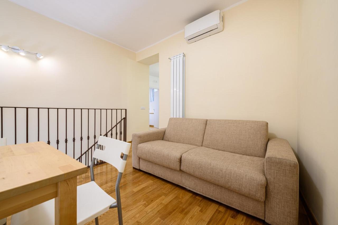 Piazza Portanova Apartment Naples