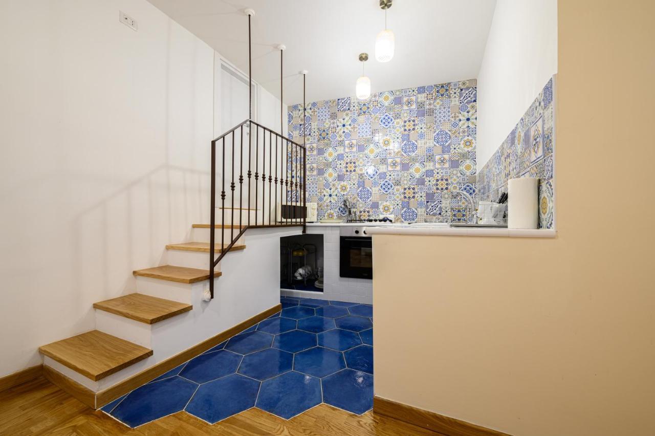 Piazza Portanova Apartment *