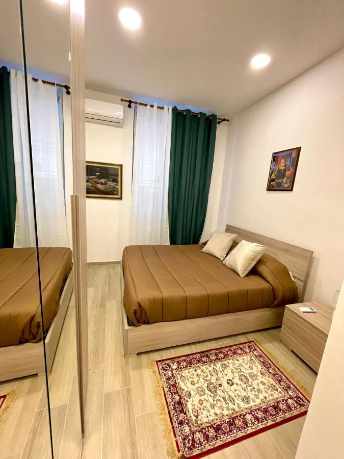 Spaccanapoli Pad Apartament * Naples