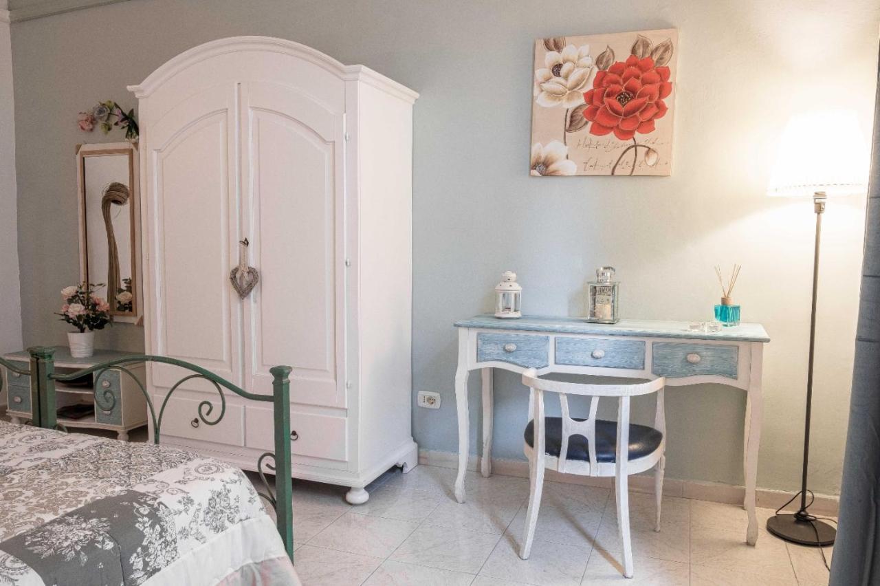 Apartment Little House Camilla Naples
