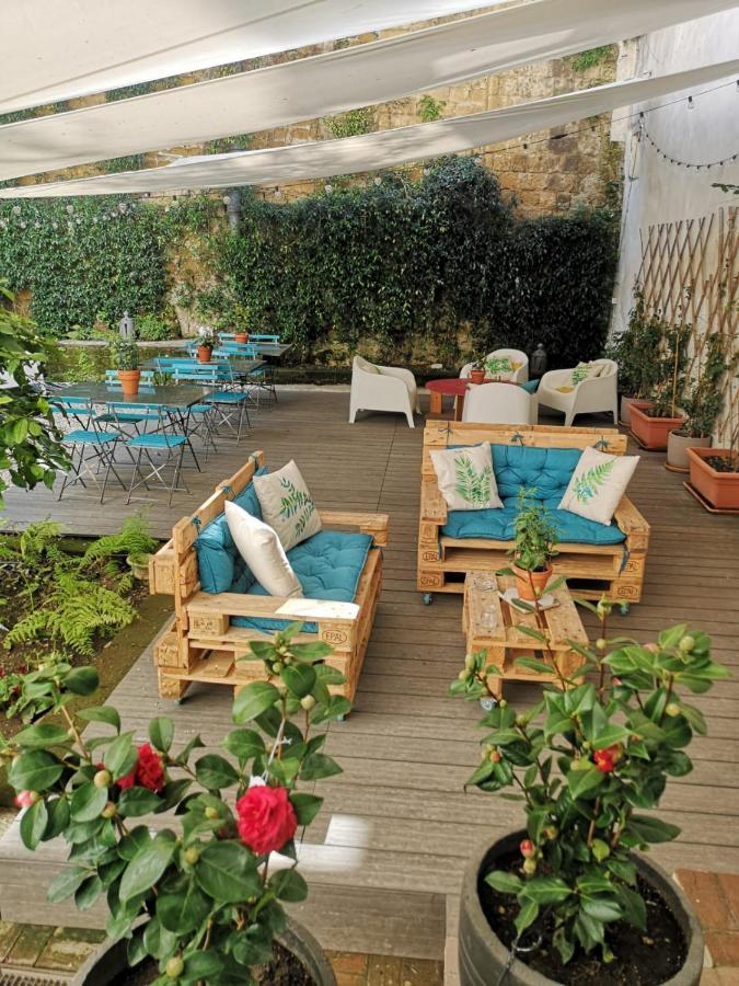 Bed & Breakfast Borgo Vergini Garden 2*