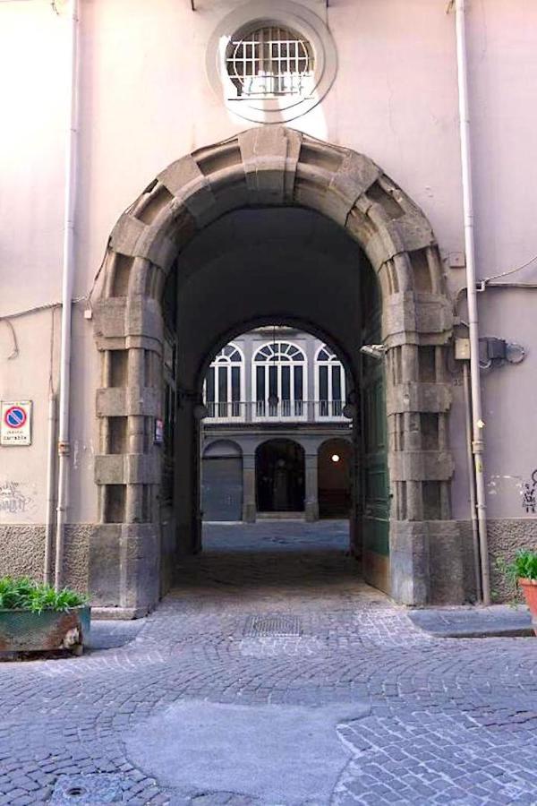 Guest house Around Toledo Naples