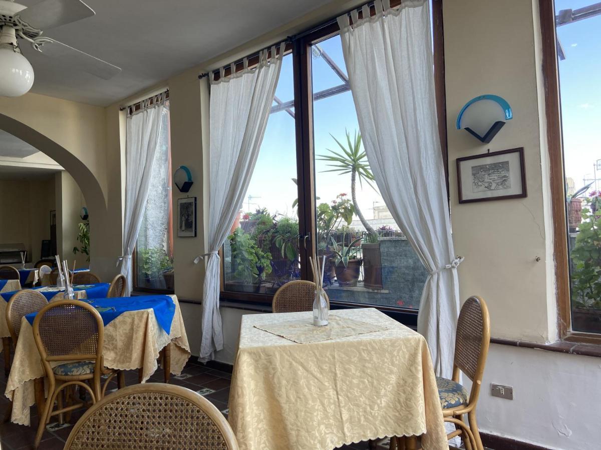 Up Naples