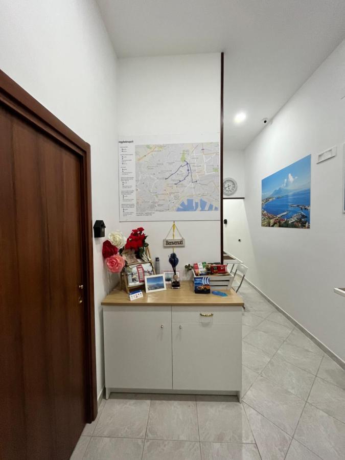 Regy Naples